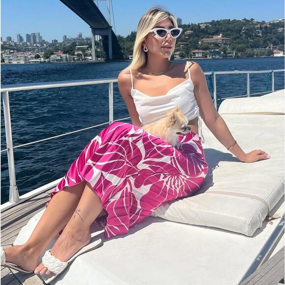 RARE!!! MANGO Asymmetrical Pleated Skirt NWT - Picture 8 of 16